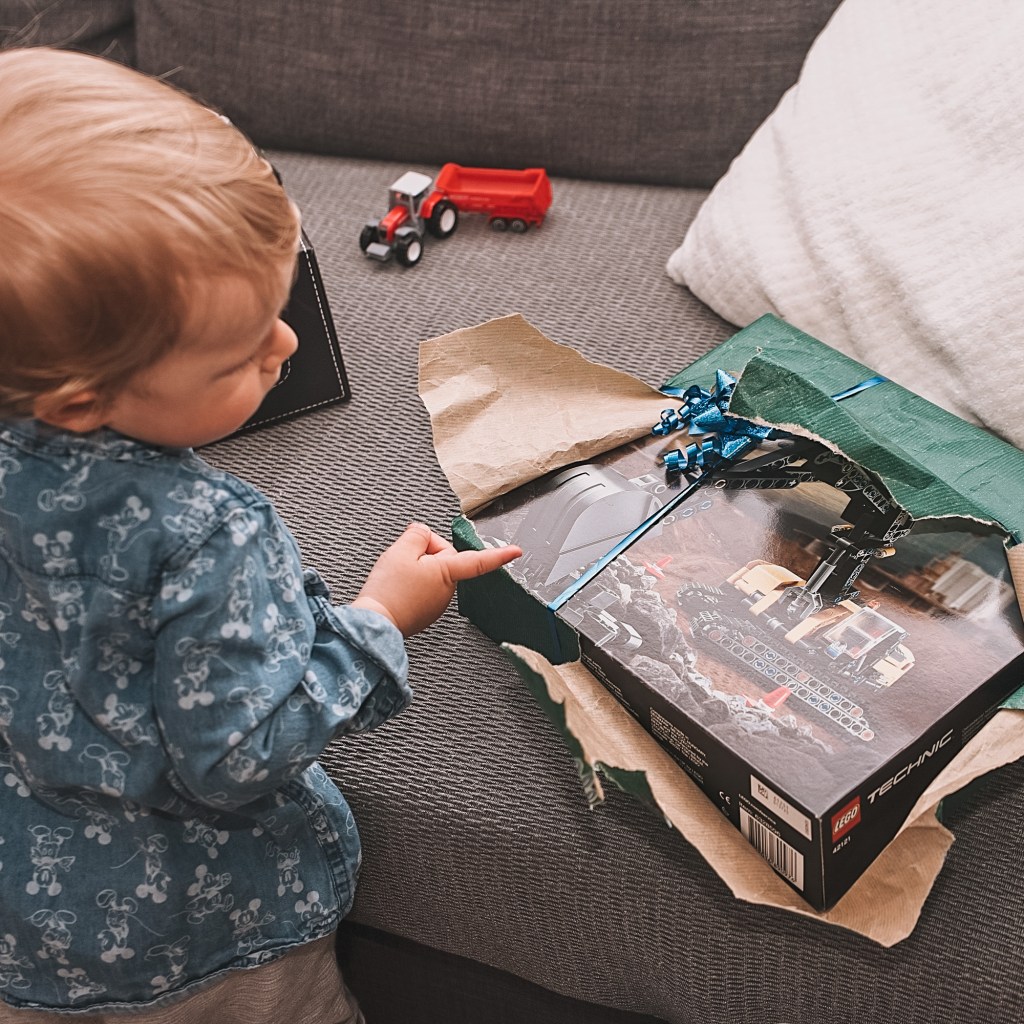 Junior má narodeniny